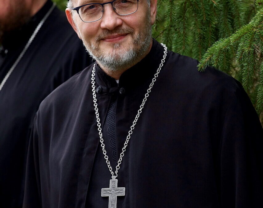 Koguduse esipreester vahetus